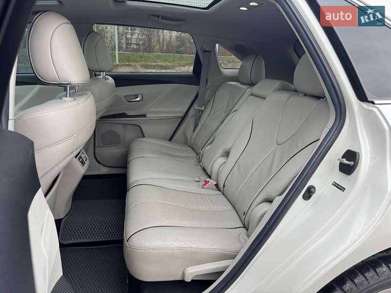 Внедорожник / Кроссовер Toyota Venza 2011 в Киеве фото 10 Внедорожник / Кроссовер Toyota Venza 2011 в Киеве