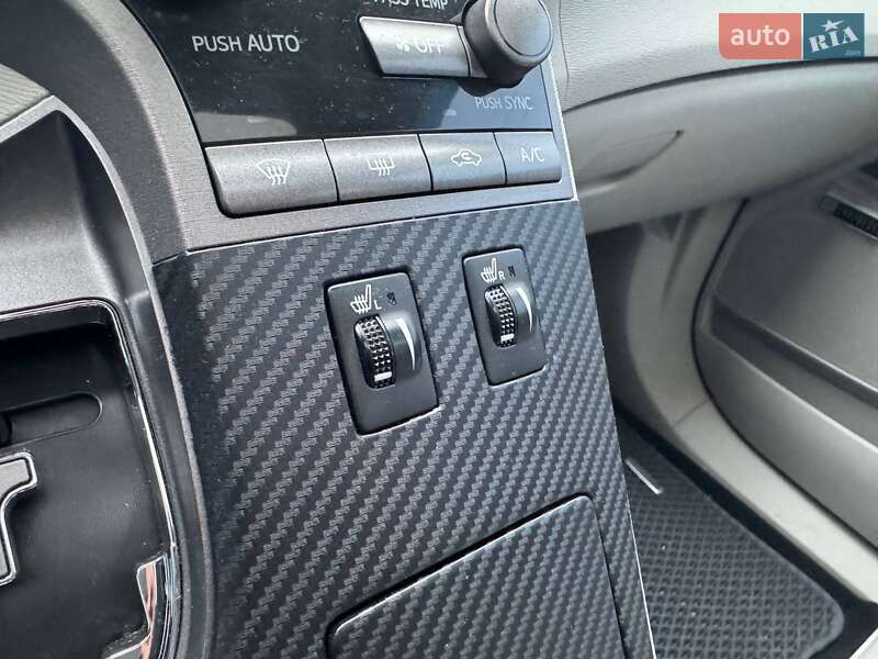 Внедорожник / Кроссовер Toyota Venza 2011 в Киеве фото 29 Внедорожник / Кроссовер Toyota Venza 2011 в Киеве