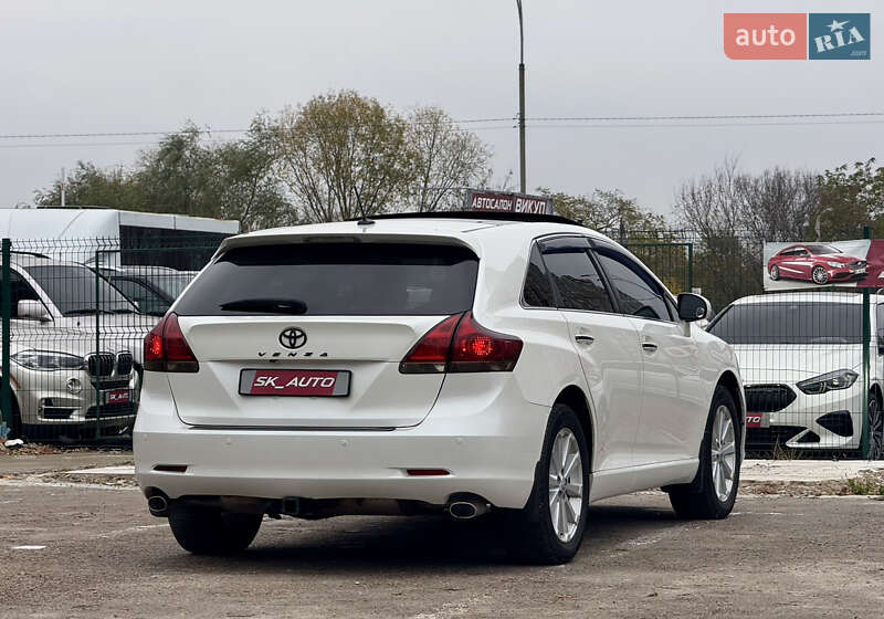 Внедорожник / Кроссовер Toyota Venza 2010 в Киеве