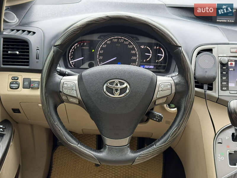 Внедорожник / Кроссовер Toyota Venza 2010 в Киеве