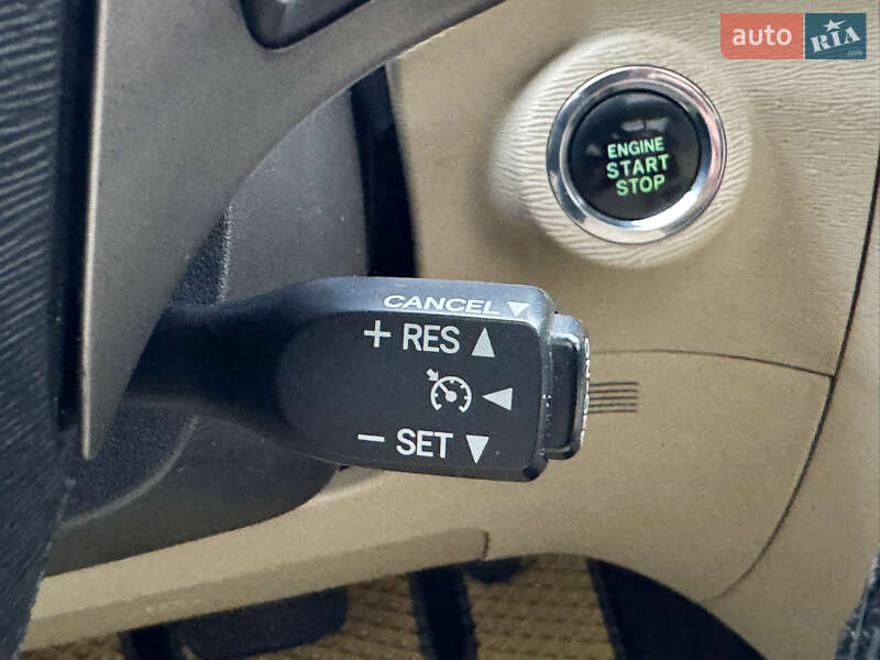 Внедорожник / Кроссовер Toyota Venza 2010 в Киеве