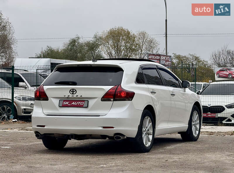 Внедорожник / Кроссовер Toyota Venza 2010 в Киеве