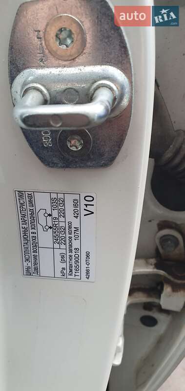 Внедорожник / Кроссовер Toyota Venza 2013 в Борисполе