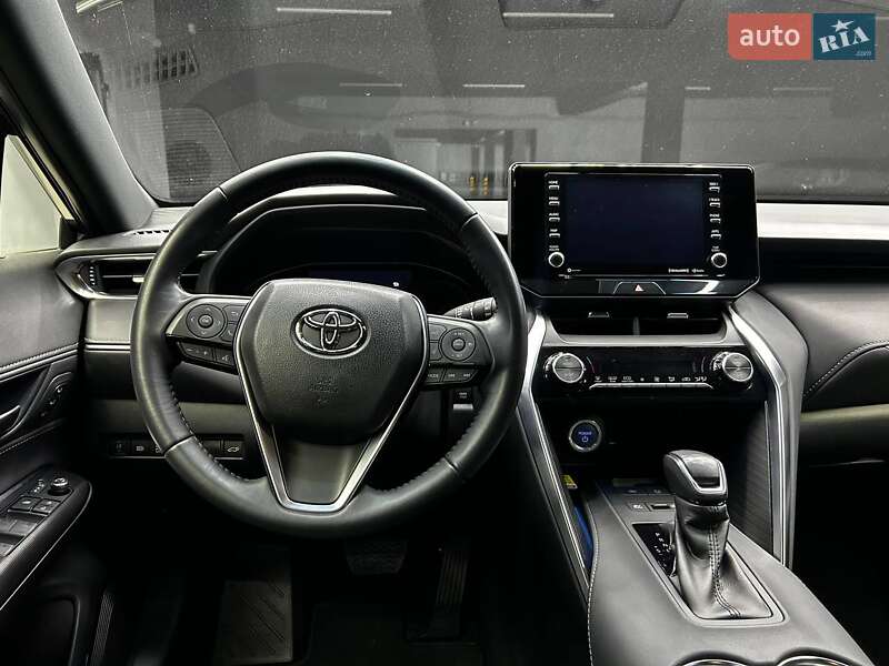 Внедорожник / Кроссовер Toyota Venza 2022 в Черновцах