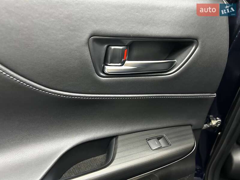 Внедорожник / Кроссовер Toyota Venza 2022 в Черновцах