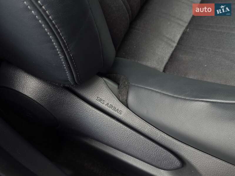 Позашляховик / Кросовер Toyota Venza 2020 в Тернополі