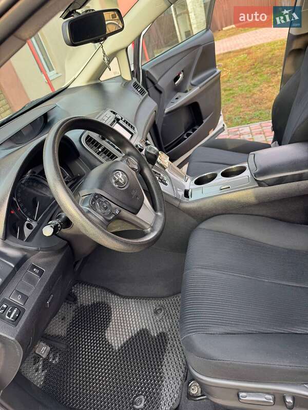 Внедорожник / Кроссовер Toyota Venza 2014 в Петриковке