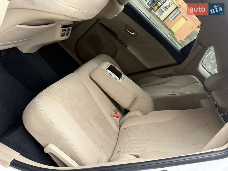 Внедорожник / Кроссовер Toyota Venza 2011 в Одессе фото 24 Внедорожник / Кроссовер Toyota Venza 2011 в Одессе
