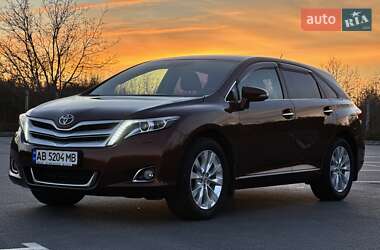 Позашляховик / Кросовер Toyota Venza 2014 в Вінниці