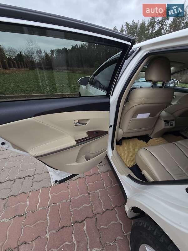 Позашляховик / Кросовер Toyota Venza 2013 в Обухові фото 18 Позашляховик / Кросовер Toyota Venza 2013 в Обухові