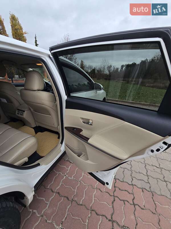 Позашляховик / Кросовер Toyota Venza 2013 в Обухові фото 24 Позашляховик / Кросовер Toyota Venza 2013 в Обухові