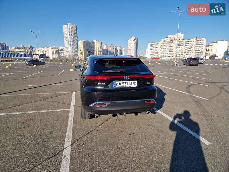 Внедорожник / Кроссовер Toyota Venza 2022 в Киеве