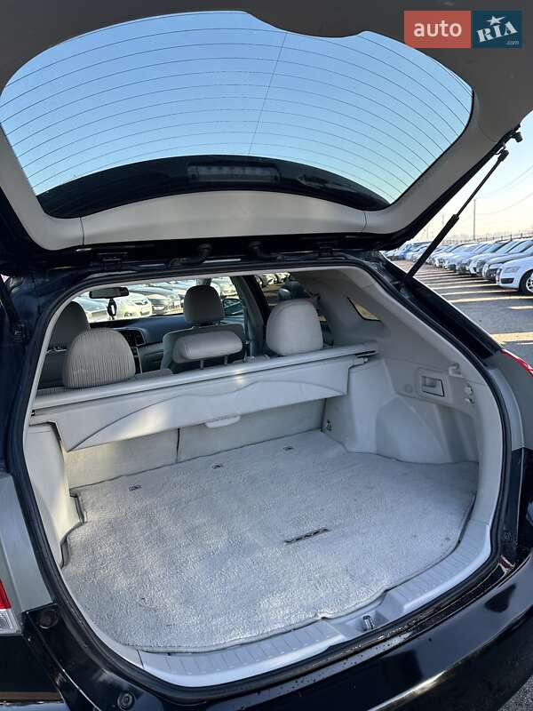 Внедорожник / Кроссовер Toyota Venza 2011 в Белогородке