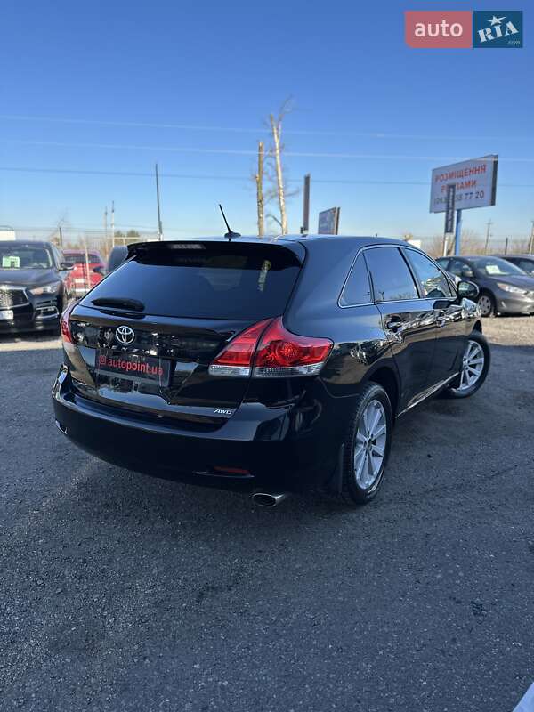 Внедорожник / Кроссовер Toyota Venza 2011 в Белогородке