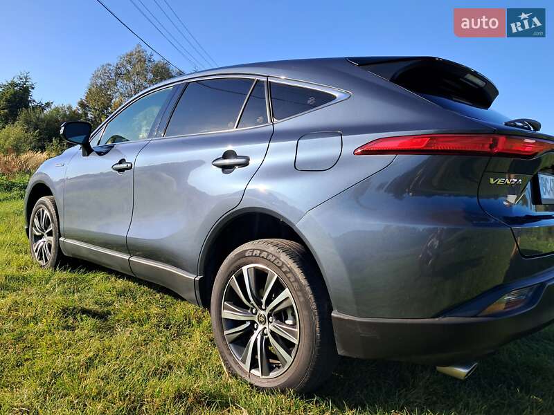 Внедорожник / Кроссовер Toyota Venza 2021 в Львове