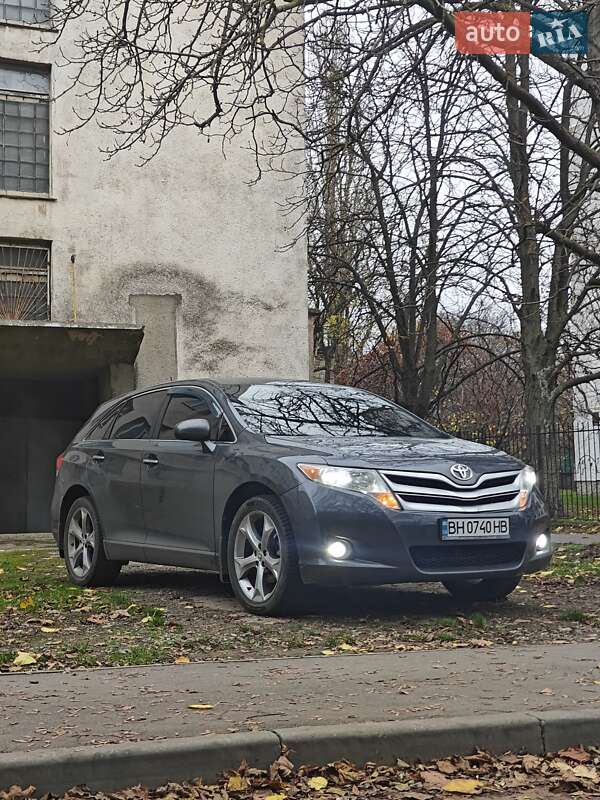 Внедорожник / Кроссовер Toyota Venza 2010 в Одессе