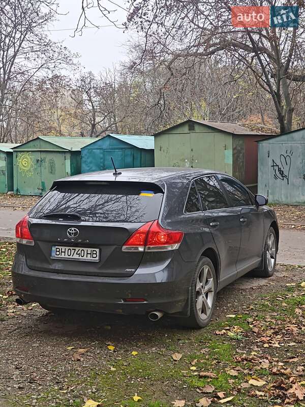 Внедорожник / Кроссовер Toyota Venza 2010 в Одессе