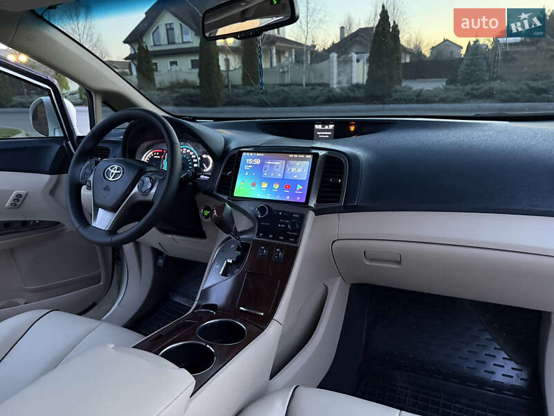 Внедорожник / Кроссовер Toyota Venza 2013 в Днепре