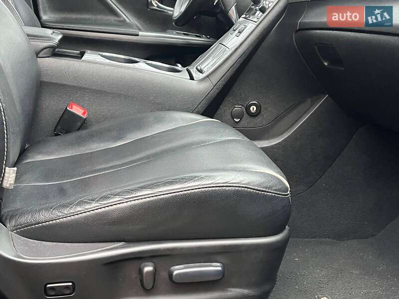 Внедорожник / Кроссовер Toyota Venza 2013 в Киеве