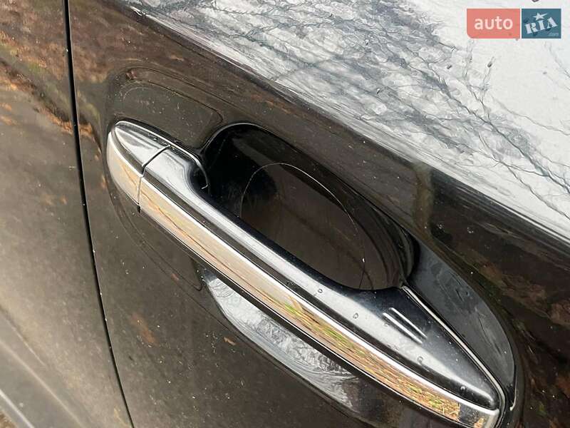 Внедорожник / Кроссовер Toyota Venza 2013 в Киеве