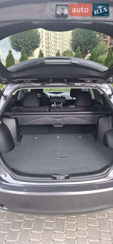 Позашляховик / Кросовер Toyota Venza 2015 в Одесі