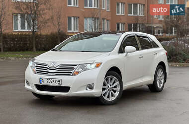 Позашляховик / Кросовер Toyota Venza 2011 в Києві