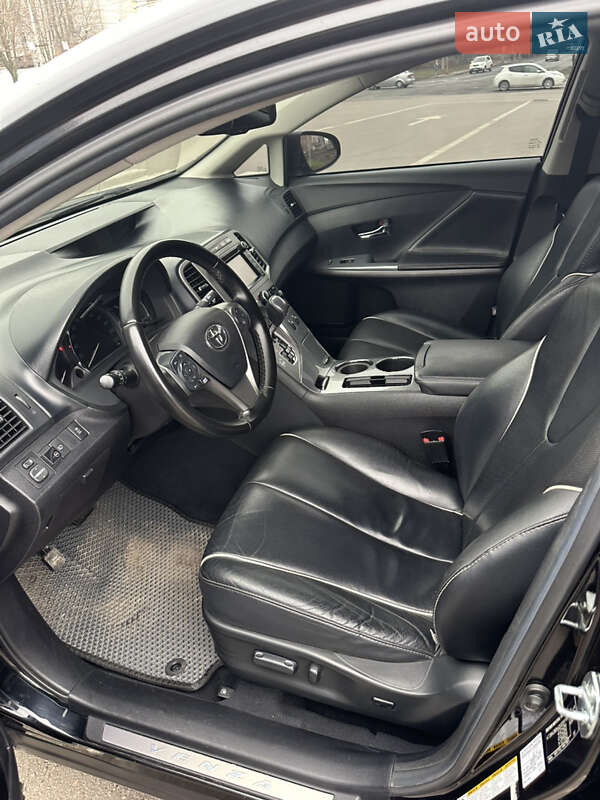 Внедорожник / Кроссовер Toyota Venza 2014 в Днепре фото 4 Внедорожник / Кроссовер Toyota Venza 2014 в Днепре