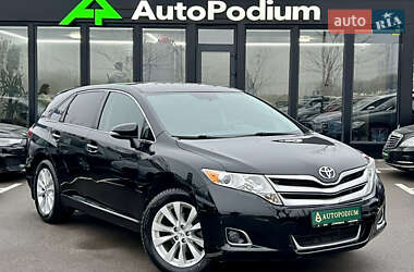 Позашляховик / Кросовер Toyota Venza 2012 в Києві