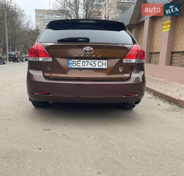 Внедорожник / Кроссовер Toyota Venza 2011 в Николаеве