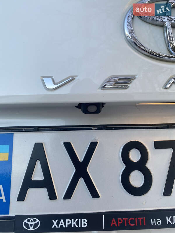 Позашляховик / Кросовер Toyota Venza 2011 в Краснограді