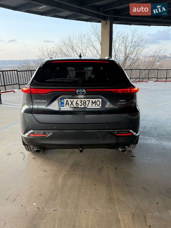 Внедорожник / Кроссовер Toyota Venza 2020 в Харькове
