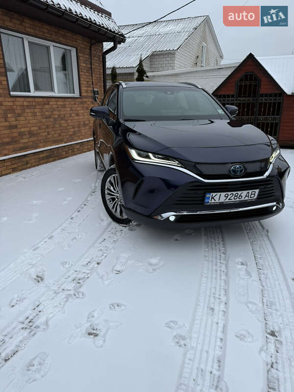 Позашляховик / Кросовер Toyota Venza 2021 в Фастові