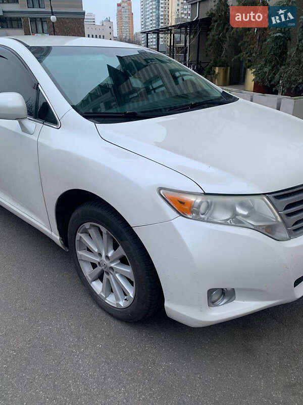 Toyota Venza 2011