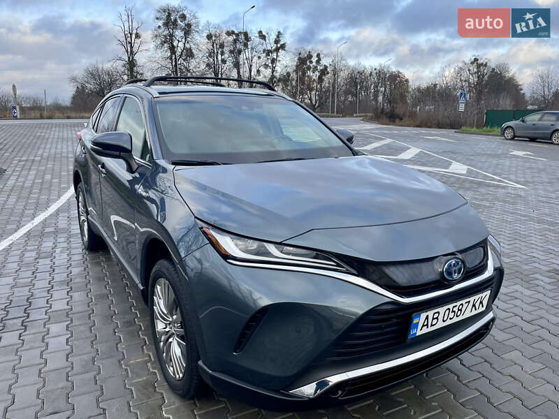 Позашляховик / Кросовер Toyota Venza 2021 в Тульчині