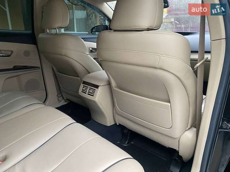 Позашляховик / Кросовер Toyota Venza 2013 в Вінниці