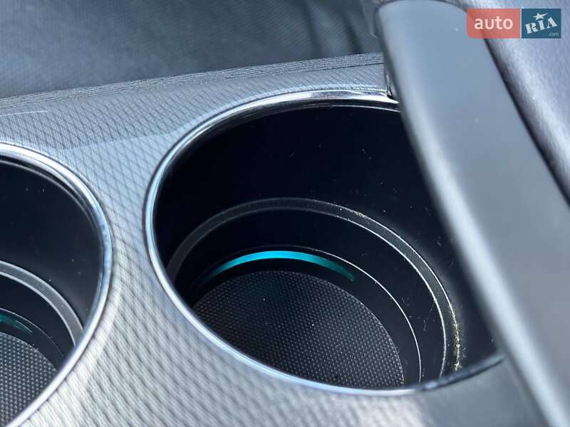 Внедорожник / Кроссовер Toyota Venza 2013 в Сумах