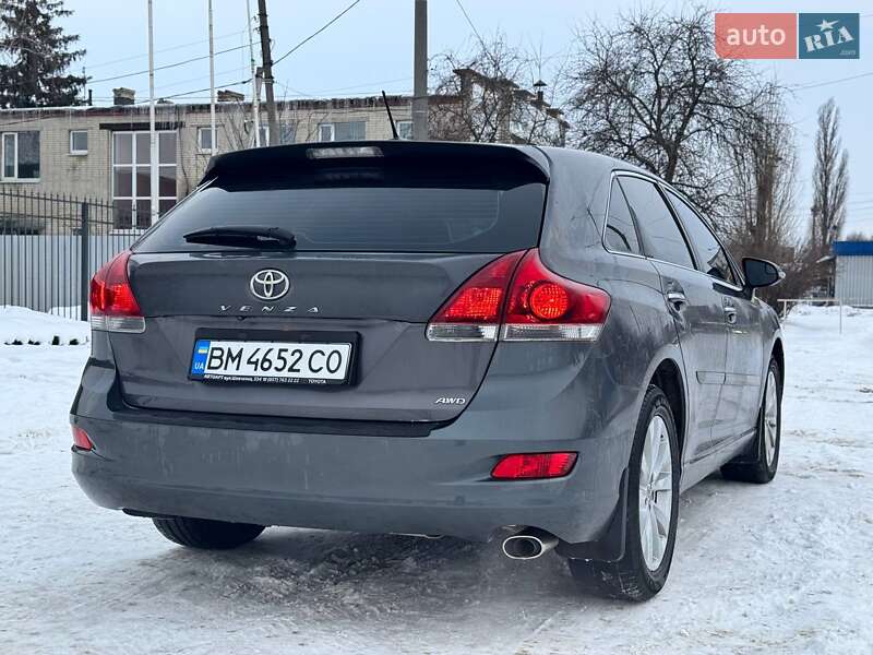 Внедорожник / Кроссовер Toyota Venza 2013 в Сумах
