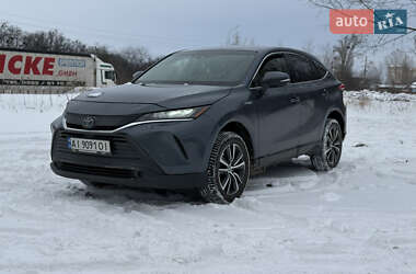 Позашляховик / Кросовер Toyota Venza 2021 в Києві
