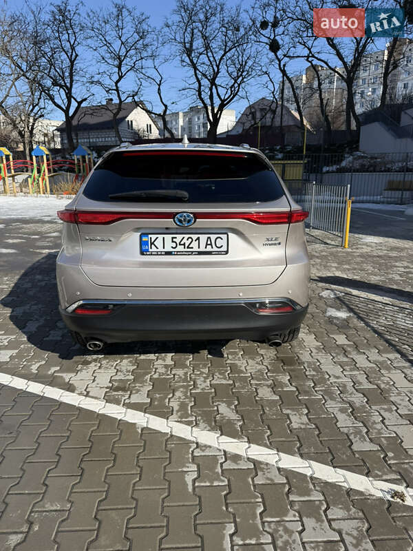 Внедорожник / Кроссовер Toyota Venza 2021 в Фастове