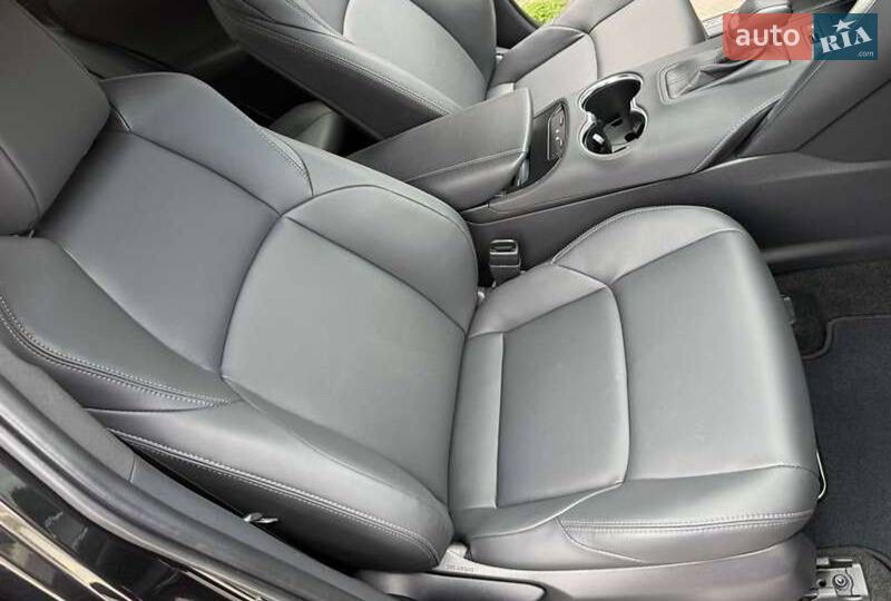 Внедорожник / Кроссовер Toyota Venza 2020 в Одессе