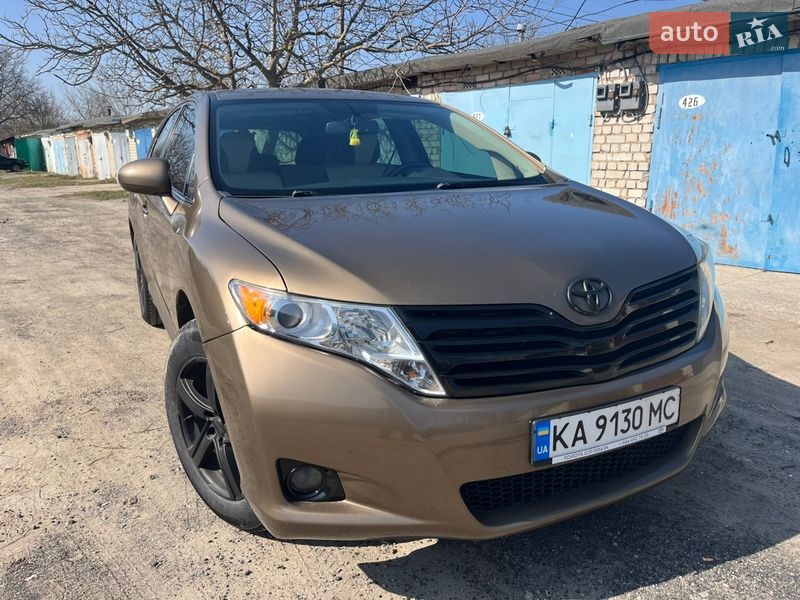 Внедорожник / Кроссовер Toyota Venza 2011 в Ладыжине