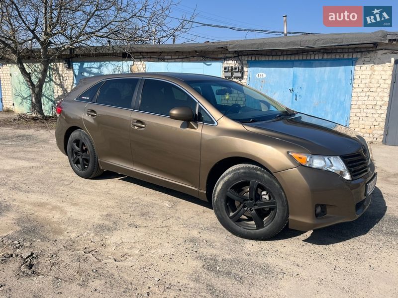 Внедорожник / Кроссовер Toyota Venza 2011 в Ладыжине