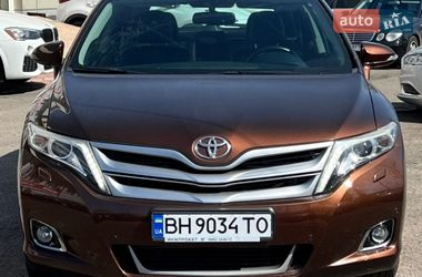 Позашляховик / Кросовер Toyota Venza 2013 в Одесі