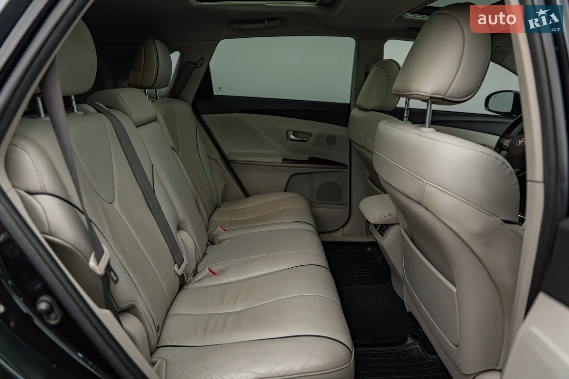 2011 Toyota Venza - мініатюра 22