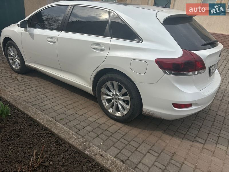Внедорожник / Кроссовер Toyota Venza 2013 в Днепре