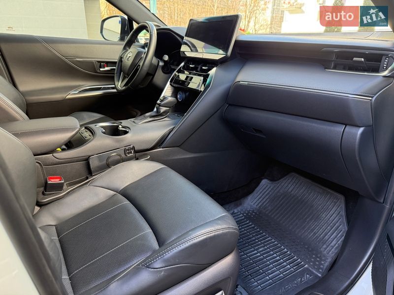 Внедорожник / Кроссовер Toyota Venza 2021 в Ивано-Франковске