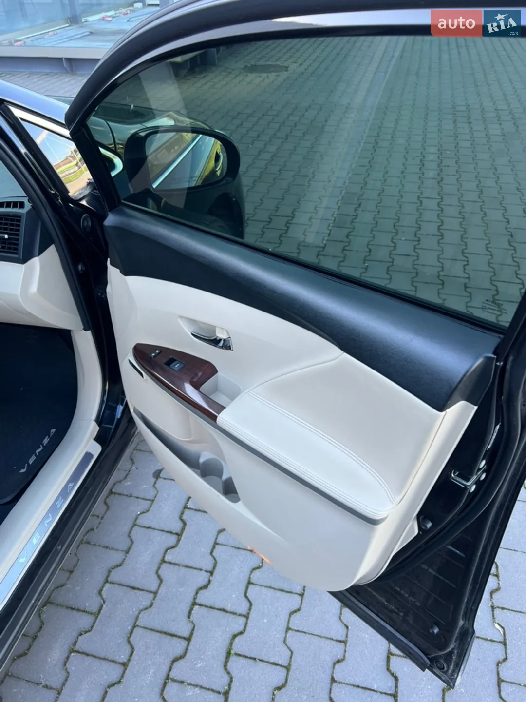 2010 Toyota Venza - мініатюра 16