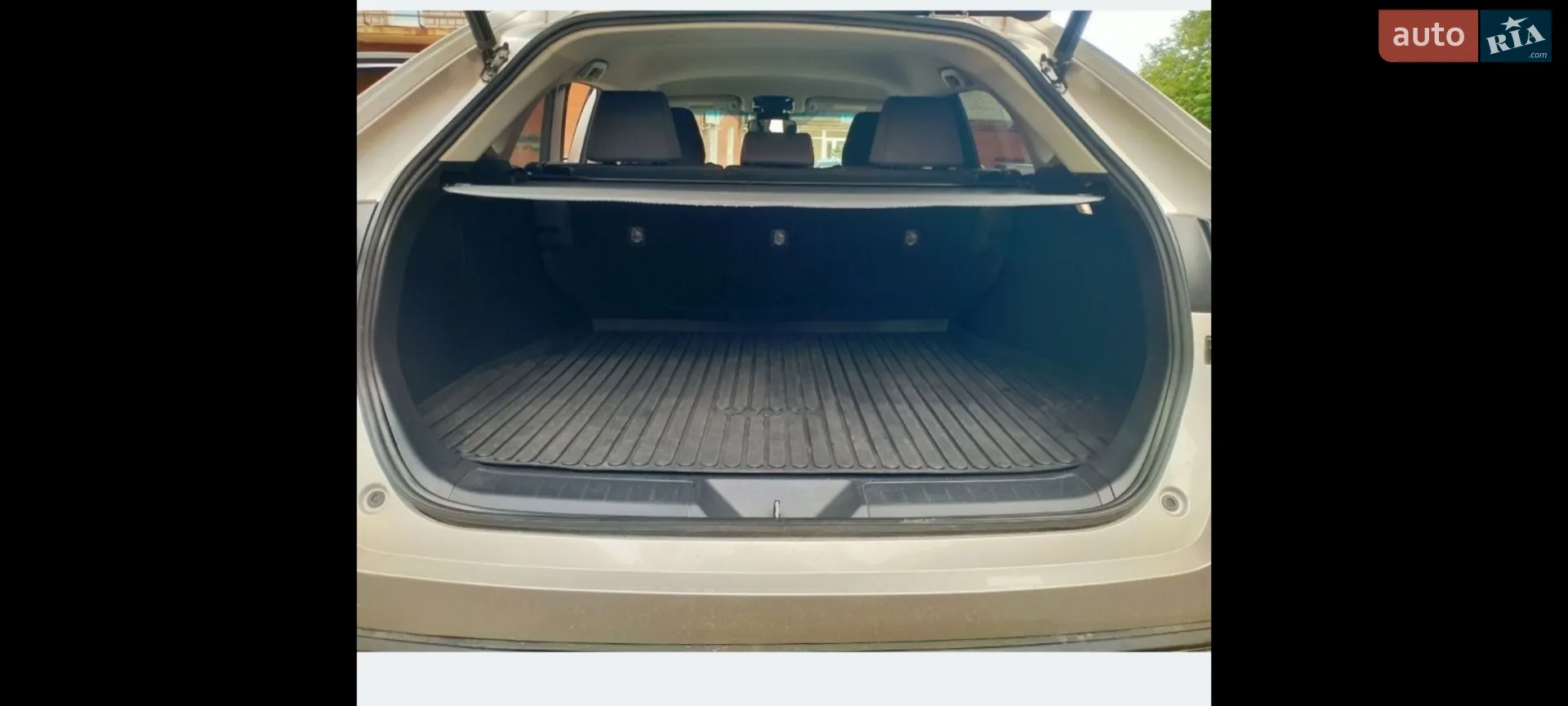 2022 Toyota Venza - мініатюра 20