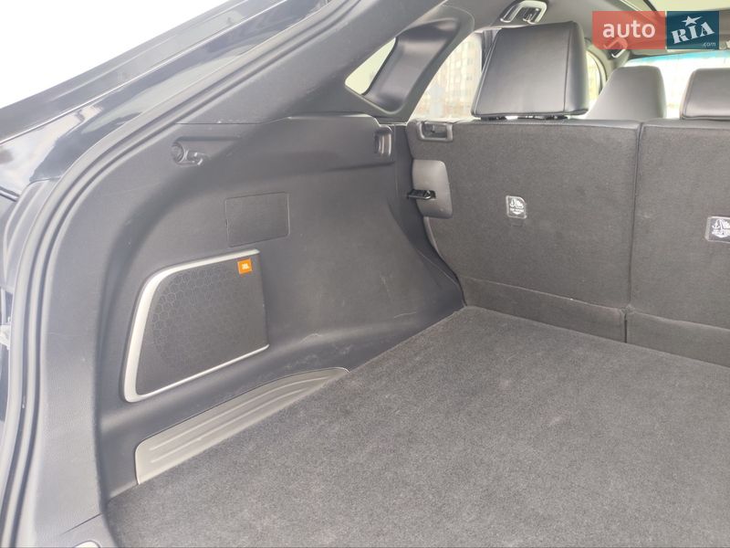 Внедорожник / Кроссовер Toyota Venza 2021 в Киеве фото 16 Внедорожник / Кроссовер Toyota Venza 2021 в Киеве