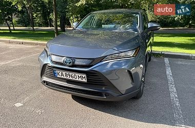Внедорожник / Кроссовер Toyota Venza 2021 в Киеве